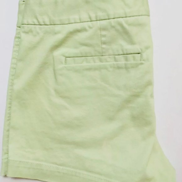 J.CREW Chino Broken-In Lime Black Label Shorts SZ 4 - Picture 2 of 7